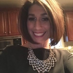 Meet your Posher, Joyce